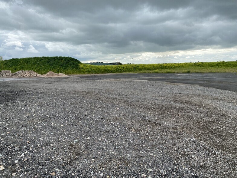 Kirkbride Airfield, Wigton à vendre - Photo du bâtiment - Image 3 de 8