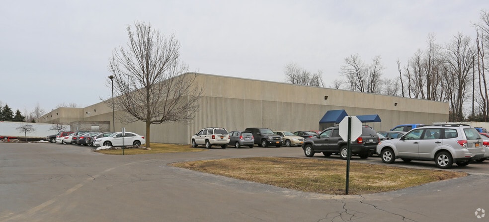 2491 Wehrle Dr, Buffalo, NY for lease - Building Photo - Image 3 of 8