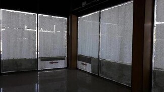 Plus de détails pour Commerce de détail à vendre