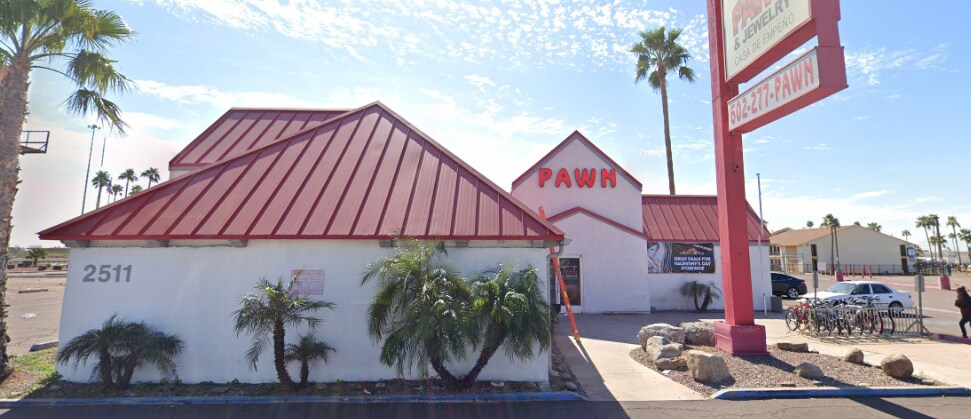 2511 W Indian School Rd, Phoenix, AZ à louer - Photo du bâtiment - Image 2 de 2