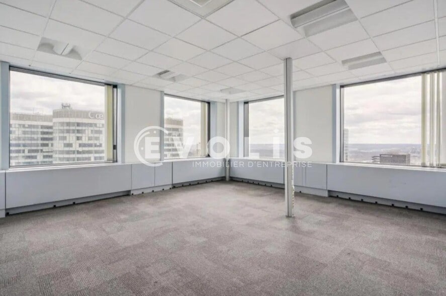 Bureau dans Courbevoie à louer - Photo intérieure - Image 1 de 11