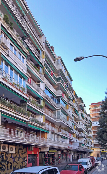 Avenida Alcalde José Aranda, 53, Alcorcón, Madrid à louer - Photo du bâtiment - Image 2 de 2