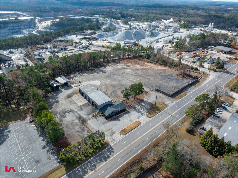 13161 Veterans Memorial Hwy, Douglasville, GA for lease - Primary Photo - Image 1 of 7