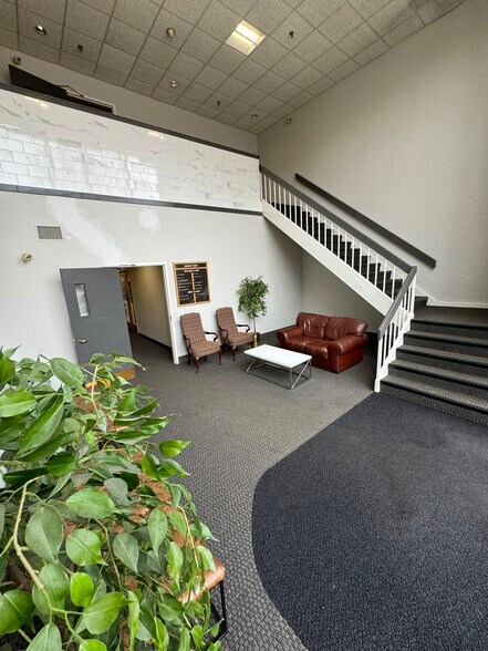 110 Winn St, Woburn, MA à louer - Photo intérieure - Image 3 de 18