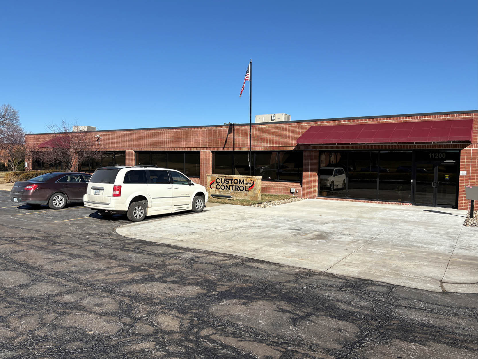 11200 W 93rd St, Overland Park, KS for lease Building Photo- Image 1 of 2
