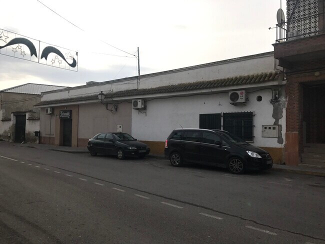 More details for Calle del Arrabal, 4, Fuentidueña de Tajo - Retail for Lease