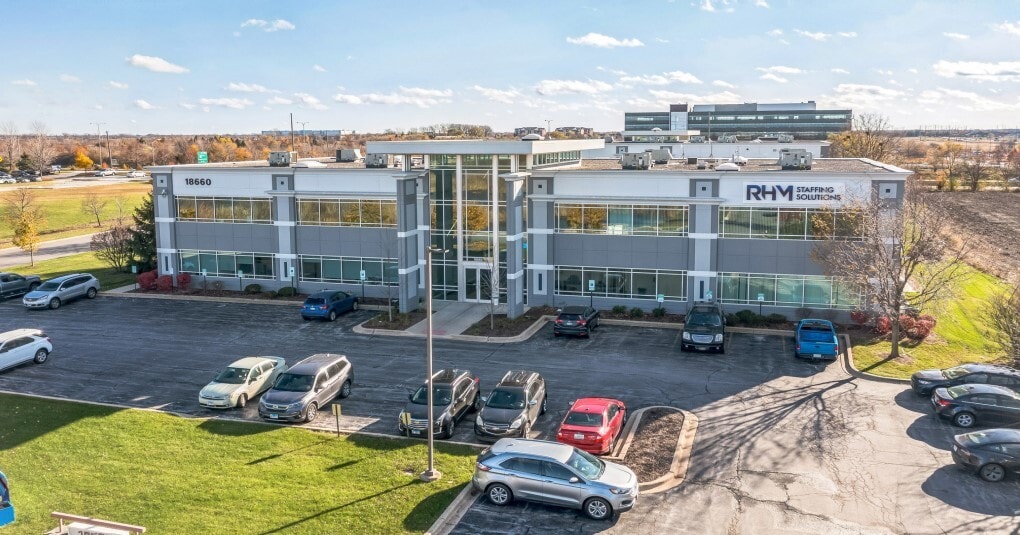 7851 W 185th St, Tinley Park, IL à louer Photo principale- Image 1 de 27