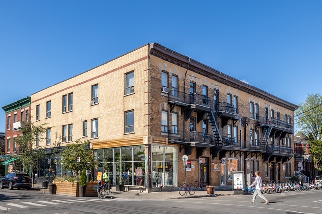Plus de détails pour 251-257A Rue Saint-Viateur O, Montréal, QC - Commerce de détail à louer