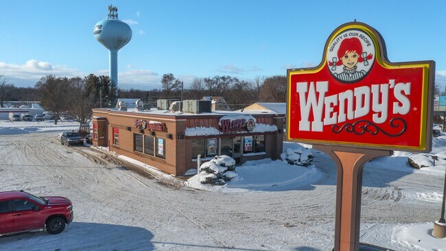 More details for 250 N River Ave, Holland, MI - Retail for Sale