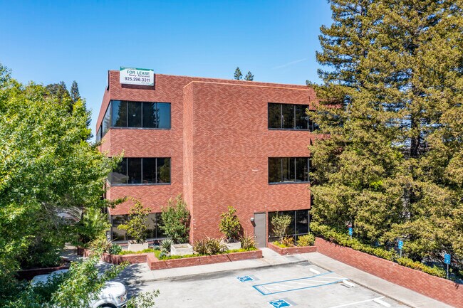 Plus de détails pour 1777 Oakland Blvd, Walnut Creek, CA - Bureau à louer