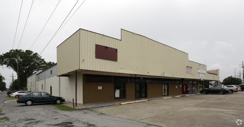 2300 Airline Dr, Kenner, LA à vendre - Photo du bâtiment - Image 3 de 45