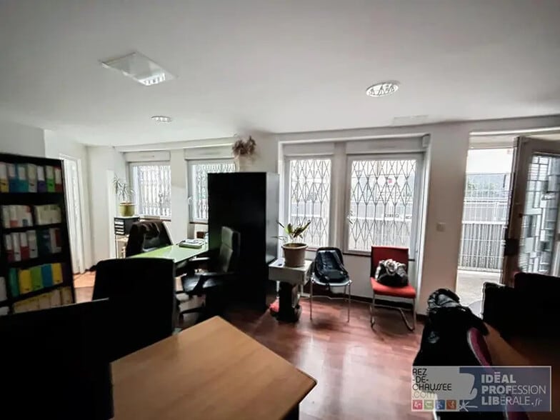 Bureau dans Paris à vendre - Photo intérieure - Image 2 de 2