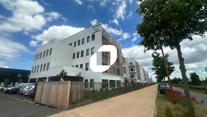 Office in Genas for sale Building Photo- Image 1 of 8