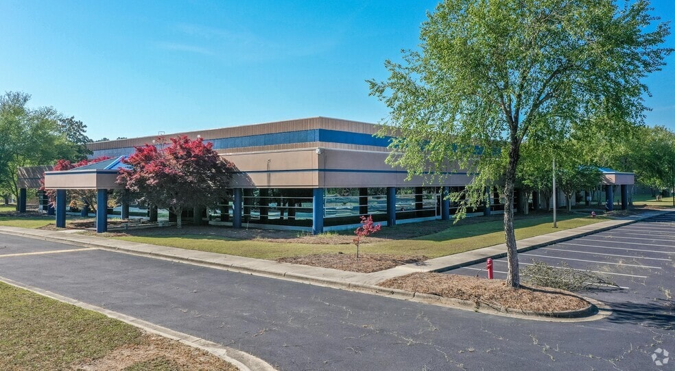 800 Technology Dr, Fayetteville, NC à vendre - Photo du bâtiment - Image 1 de 15