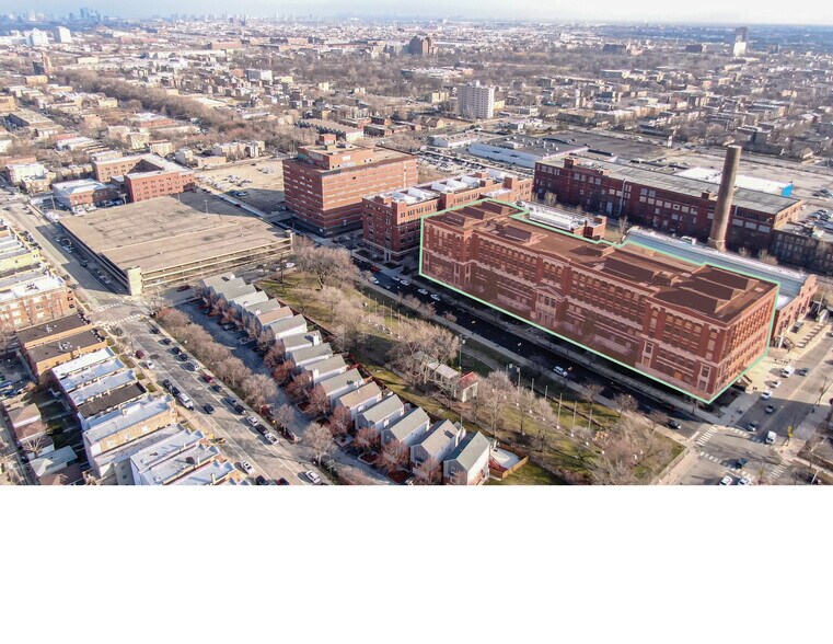 3333 W Arthington St, Chicago, IL à vendre - Photo du bâtiment - Image 2 de 7