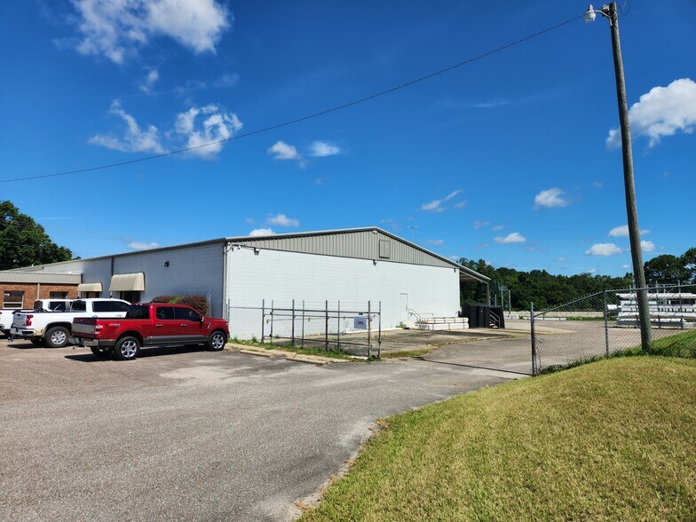 5365 Willis Rd, Theodore, AL à vendre - Photo du bâtiment - Image 3 de 18