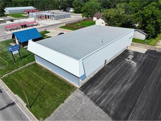 Plus de détails pour 206 N Nokomis St, Alexandria, MN - Commerce de détail à louer