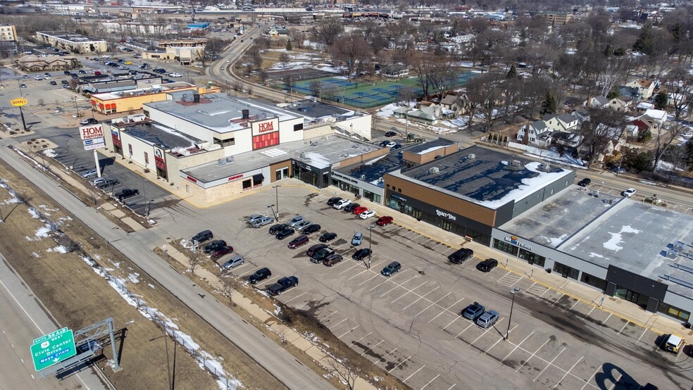 122 17th Ave NW, Rochester, MN for lease - Building Photo - Image 3 of 5