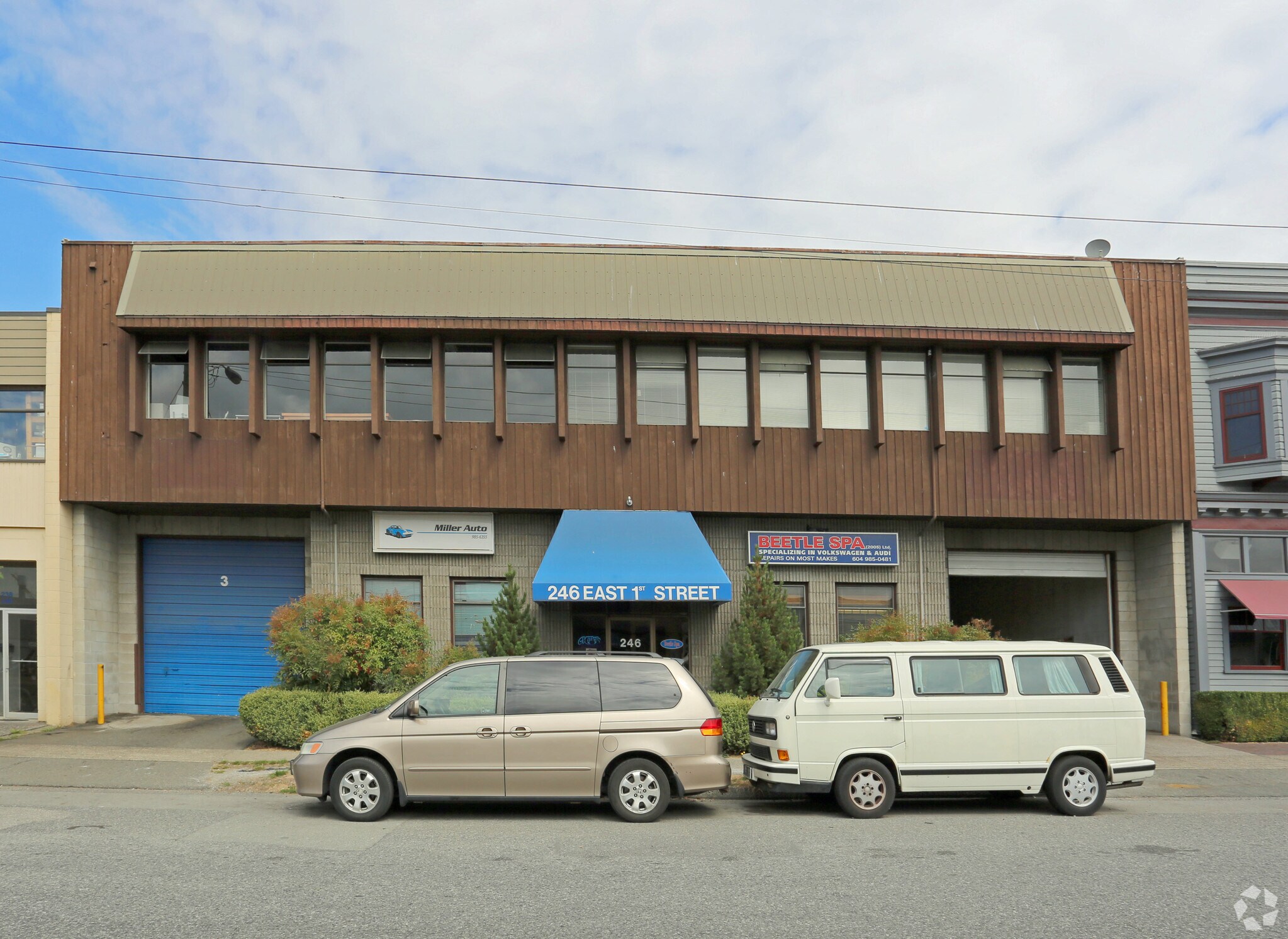 246 E 1st St, North Vancouver, BC for sale Primary Photo- Image 1 of 1