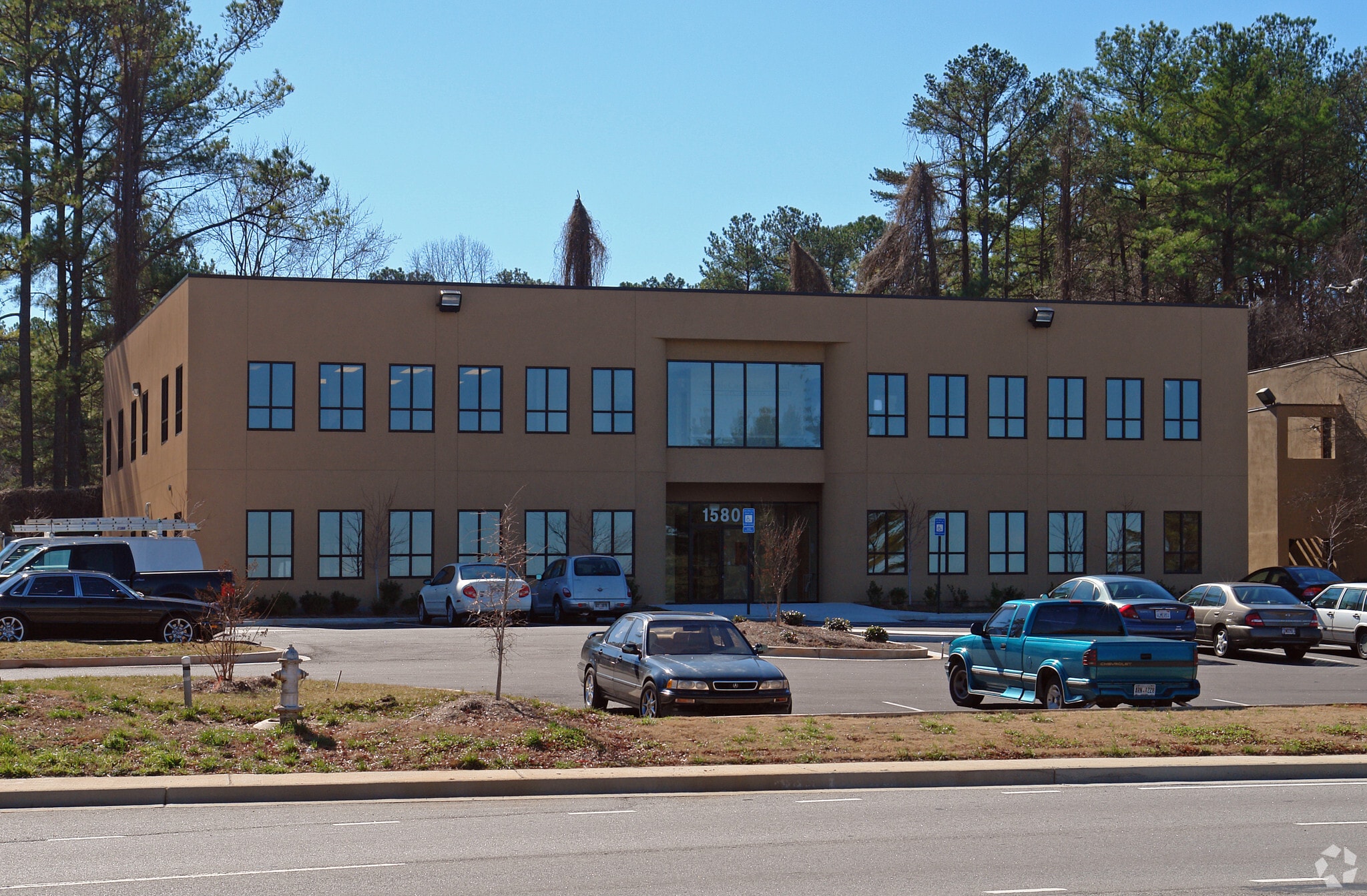 1580 Phoenix Blvd, Atlanta, GA for lease Primary Photo- Image 1 of 4