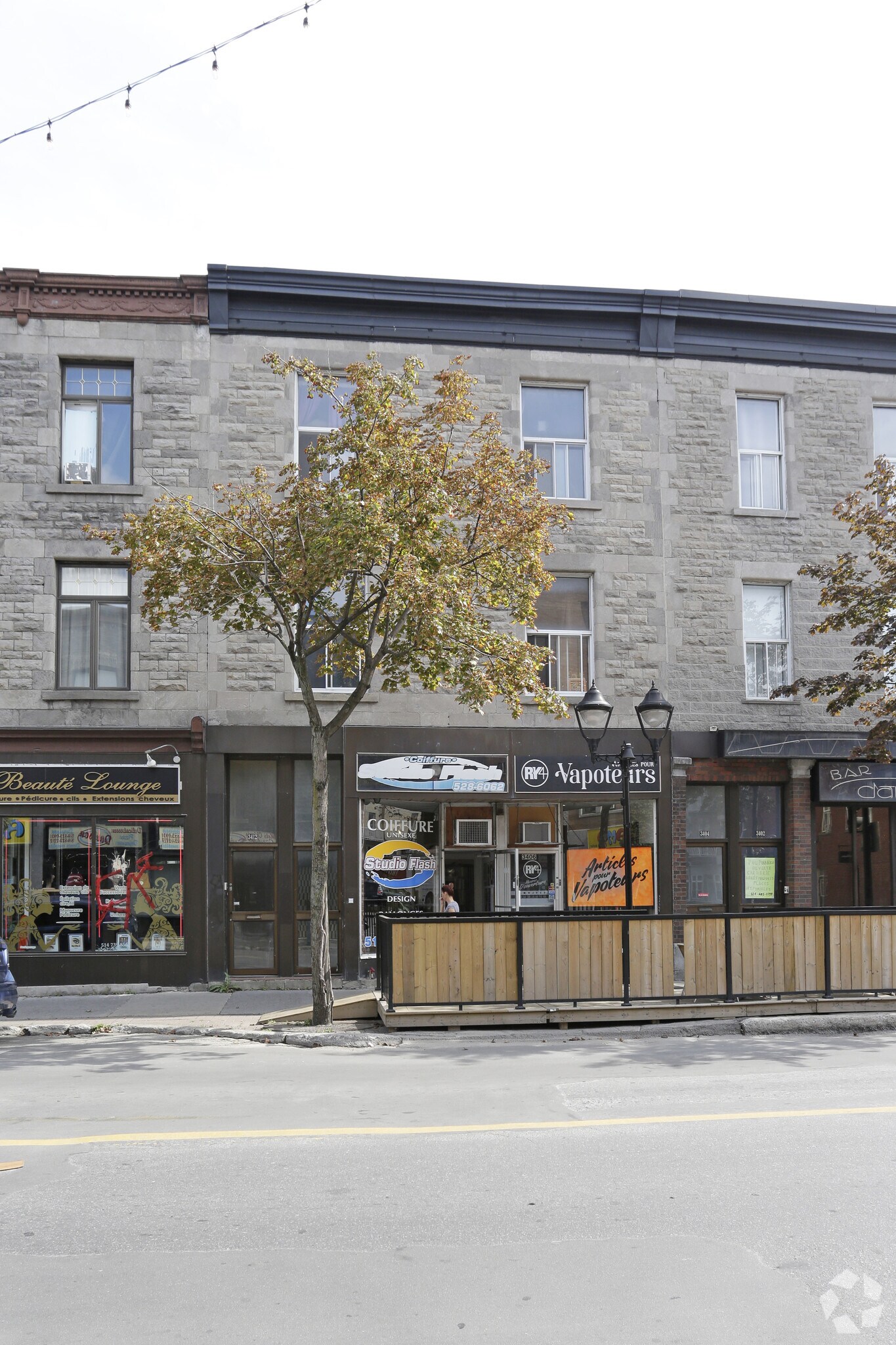 3406 Rue Ontario E, Montréal, QC for sale Primary Photo- Image 1 of 1