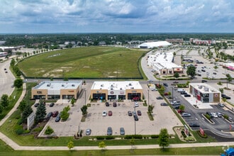 970-988 S Waukegan Rd, Waukegan, IL - Aerial  map view