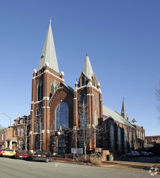 1808 S 9th St, Saint Louis, MO for sale - Primary Photo - Image 1 of 34