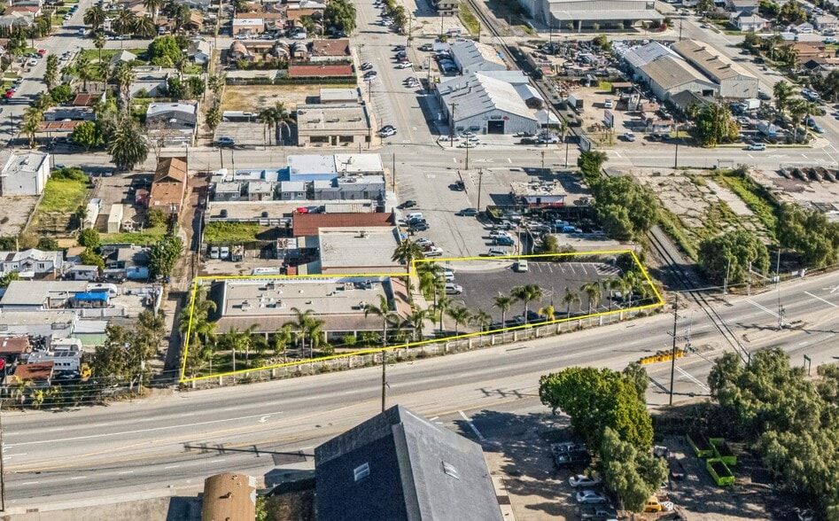 11011 Azahar St, Ventura, CA for sale - Building Photo - Image 2 of 14