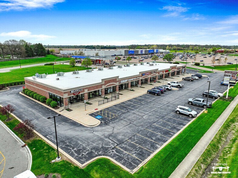 6500-6572 W Route 34, Plano, IL à vendre - Photo du bâtiment - Image 2 de 7