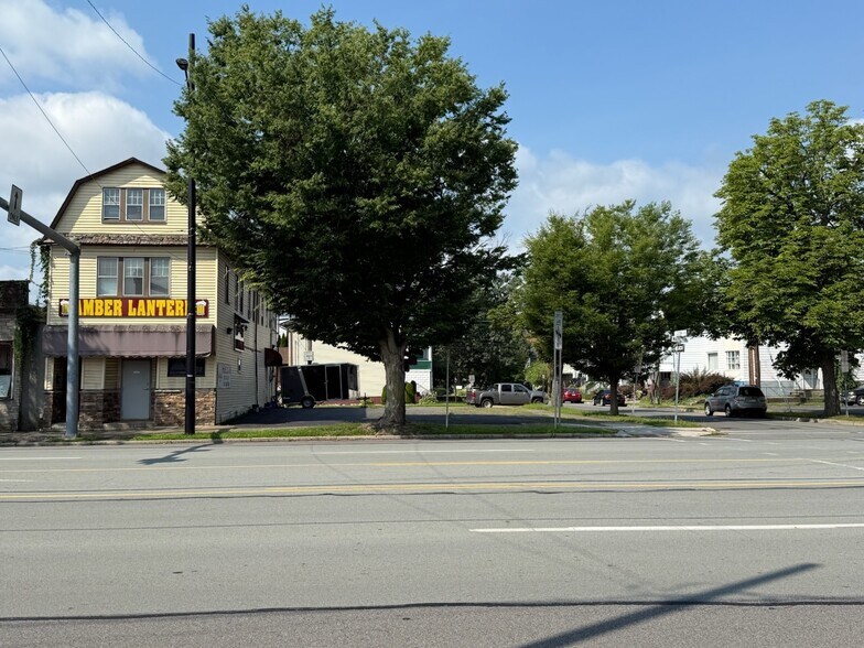 430 Market St, Kingston, PA for sale - Primary Photo - Image 1 of 9