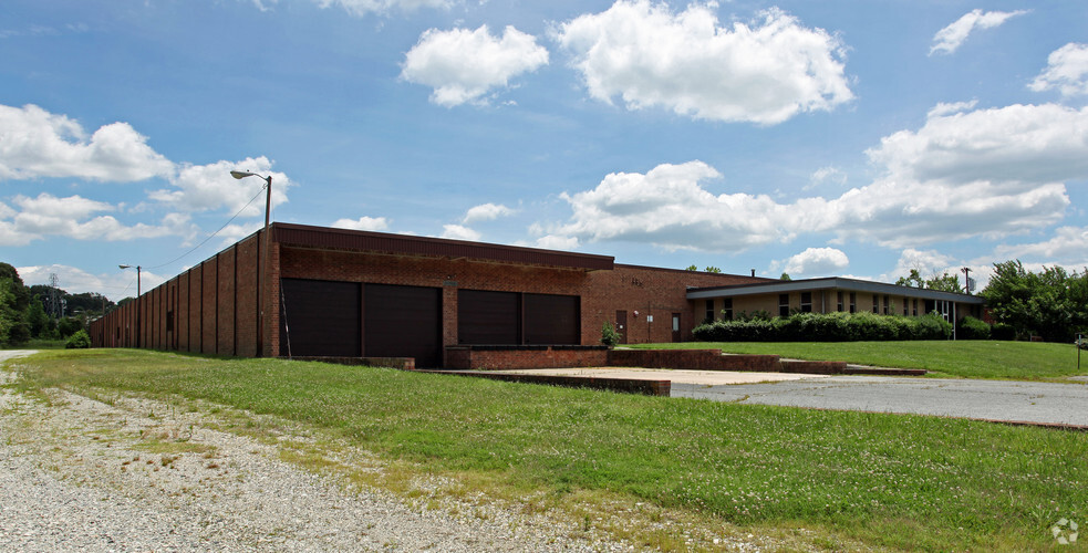 201 Pendleton St, High Point, NC for sale - Primary Photo - Image 1 of 1