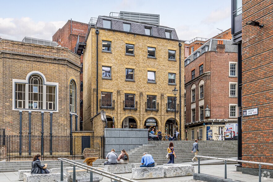 30-32 Knightrider St, Londres à louer - Photo du bâtiment - Image 2 de 2