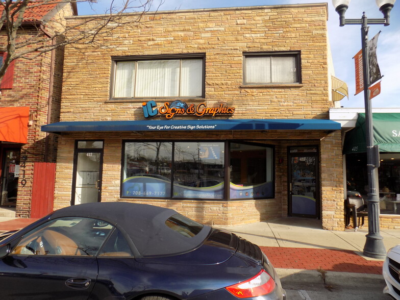 417 Sheridan Rd, Highwood, IL for lease - Building Photo - Image 1 of 12