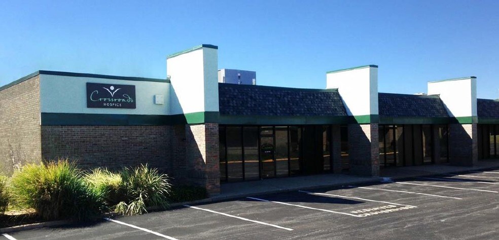 2366-2380 Schuetz Rd, Maryland Heights, MO for sale - Building Photo - Image 2 of 12