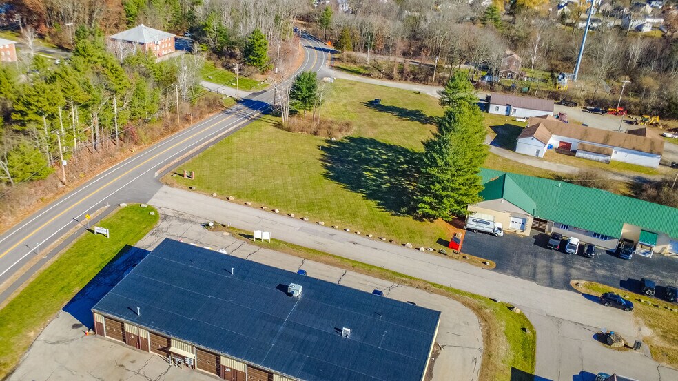 16 Kingston Rd, Exeter, NH à vendre - Photo du bâtiment - Image 3 de 29