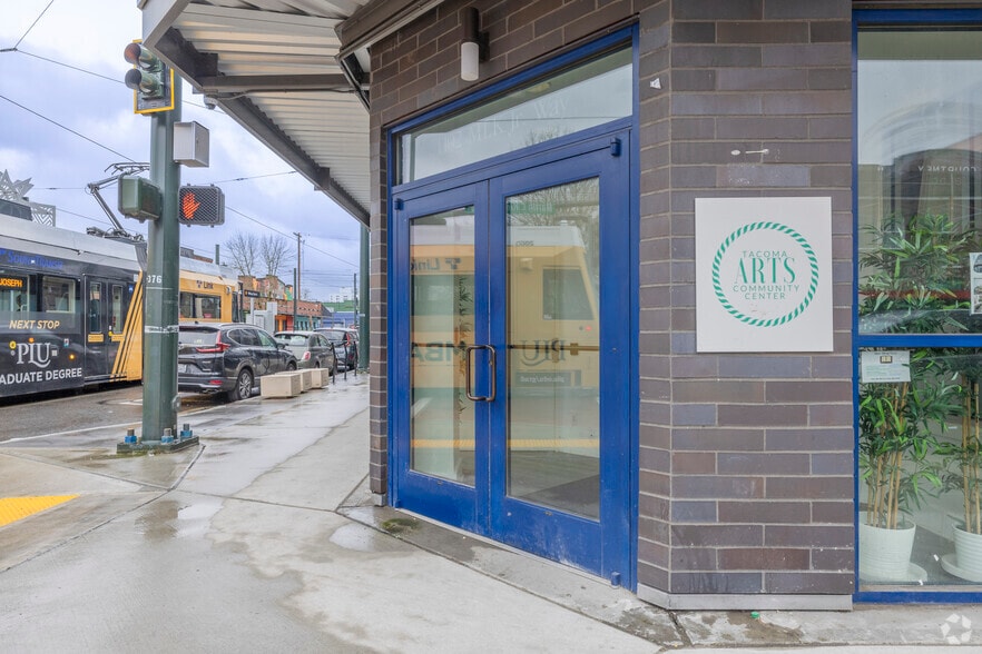 1114 S 11th St, Tacoma, WA for lease - Building Photo - Image 3 of 5