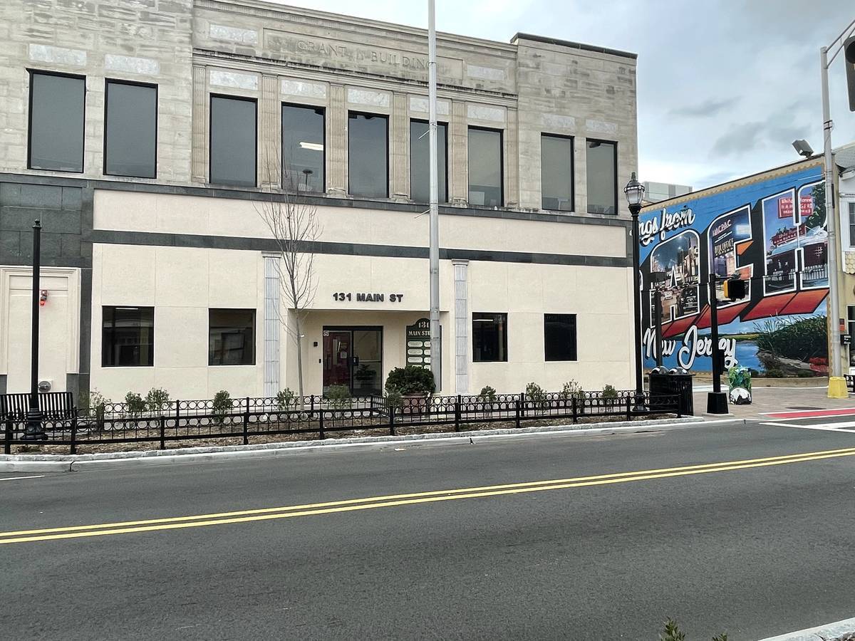 131 Main St, Hackensack, NJ for lease Building Photo- Image 1 of 18
