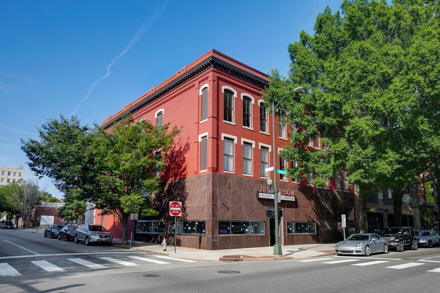 119-123 E Broad St, Richmond, VA à vendre - Photo du bâtiment - Image 3 de 49