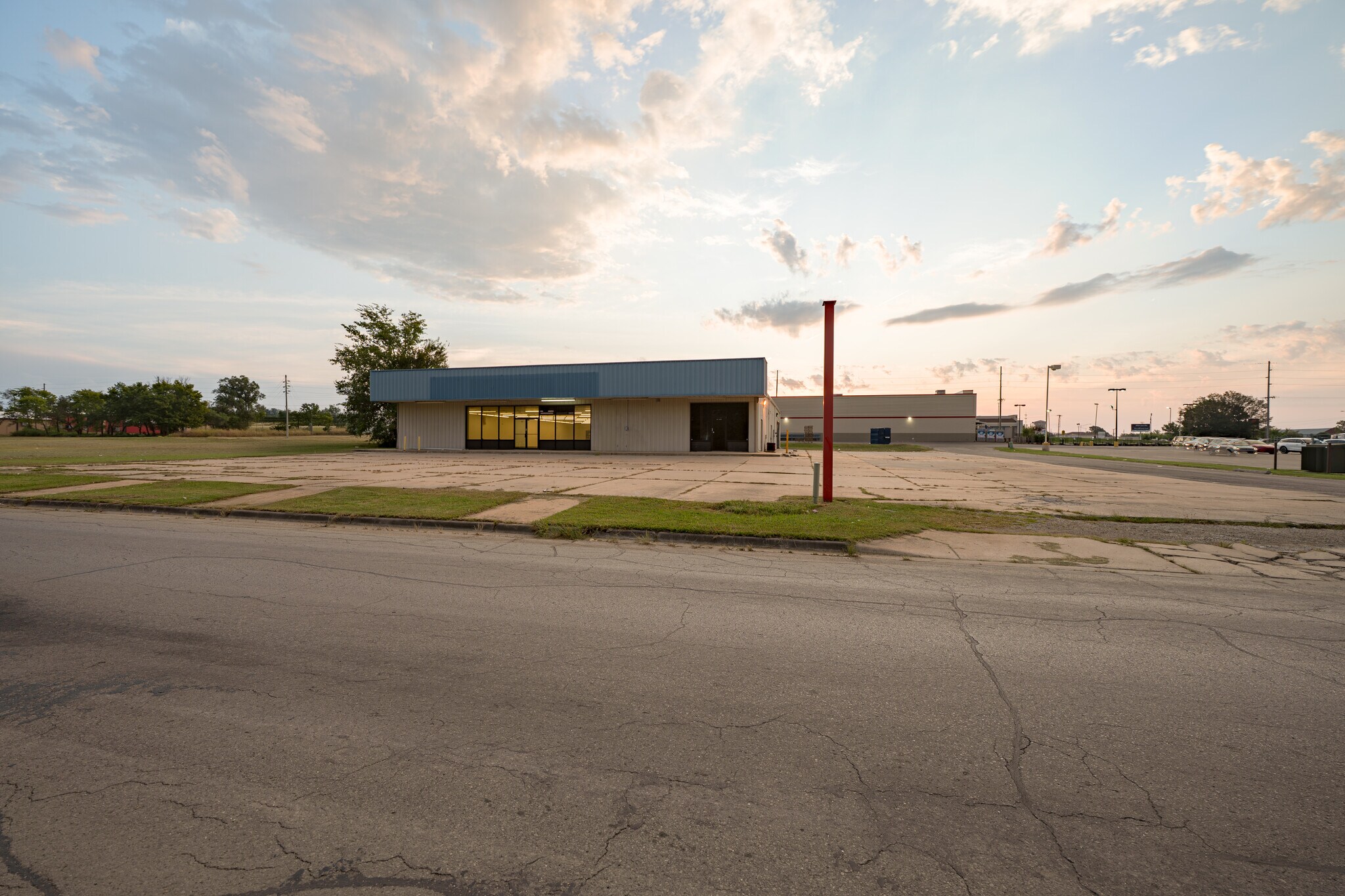 901 Lewark St, Coffeyville, KS à vendre Photo du bâtiment- Image 1 de 7
