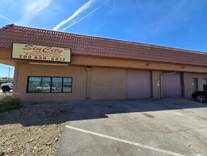 520 W Sunset Rd, Henderson, NV à louer Photo intérieure- Image 1 de 15