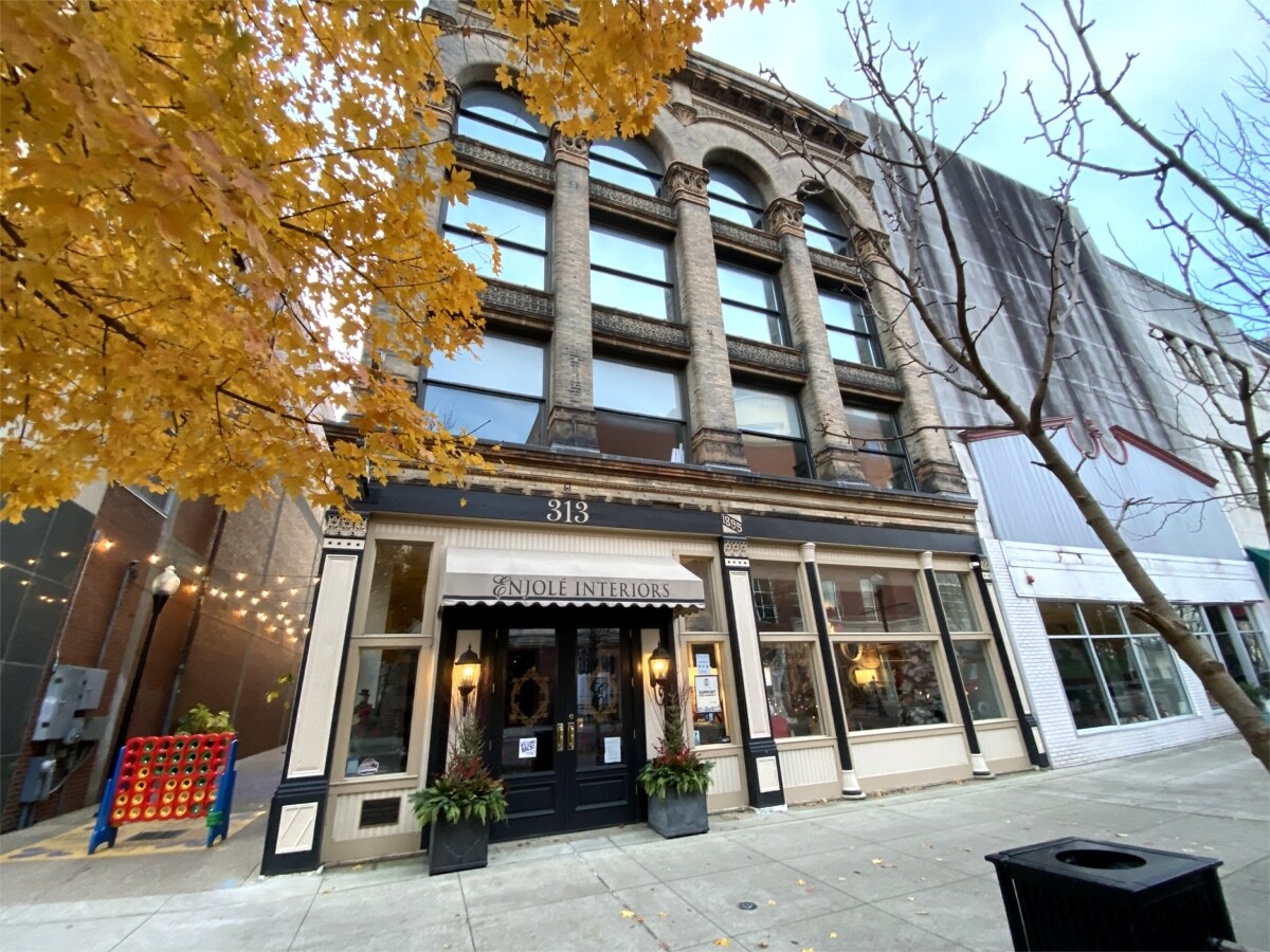 313 Main St, Evansville, IN for lease Building Photo- Image 1 of 16