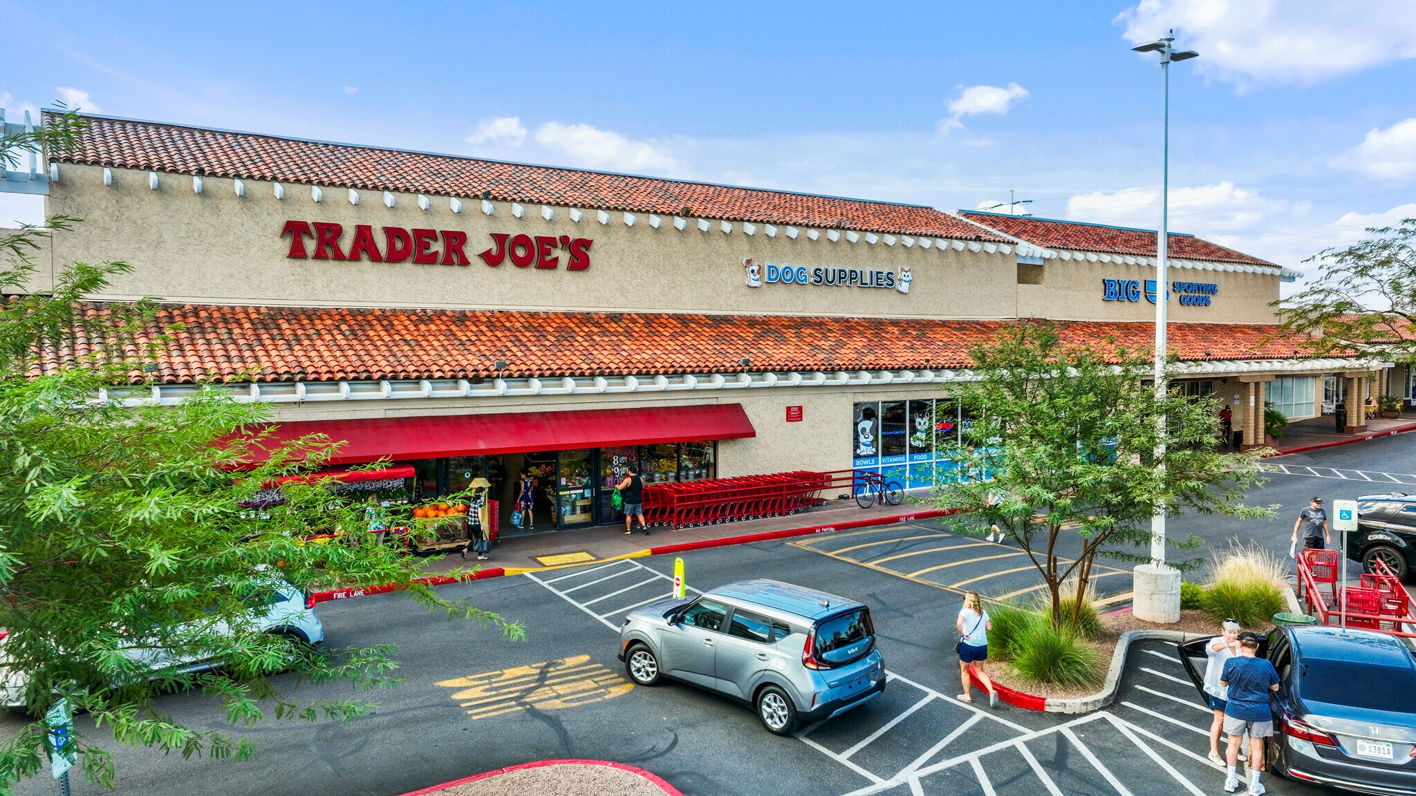 2702-2764 N Green Valley Pky, Henderson, NV à louer Photo principale- Image 1 de 8