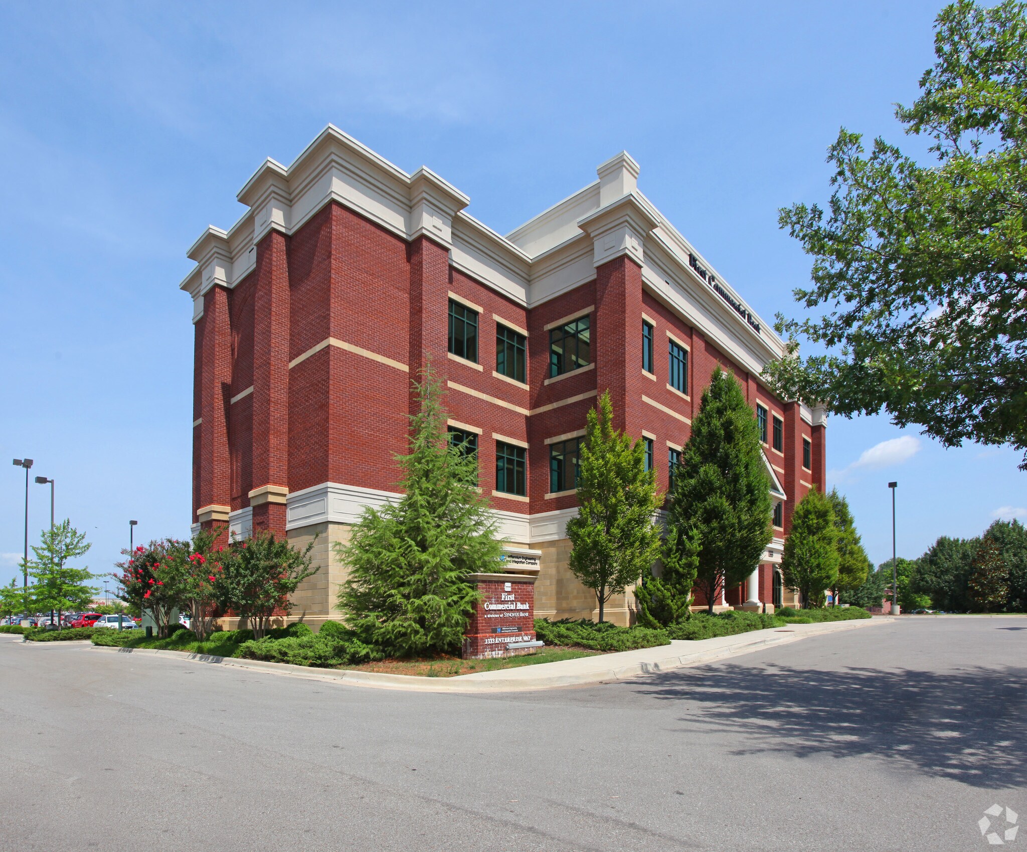 1333 Enterprise Way NW, Huntsville, AL for lease Primary Photo- Image 1 of 3