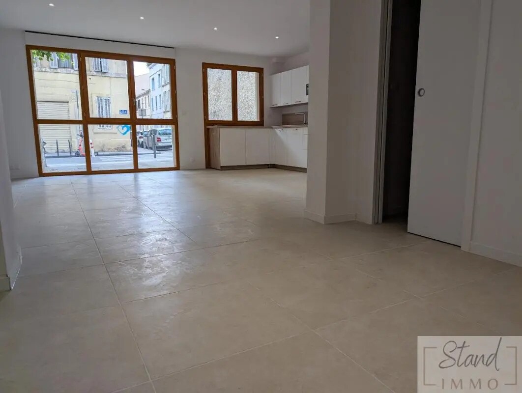 Bureau dans Marseille à vendre Photo du bâtiment- Image 1 de 6