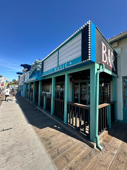 256 Santa Monica Pier, Santa Monica, CA à louer - Photo du bâtiment - Image 2 de 14