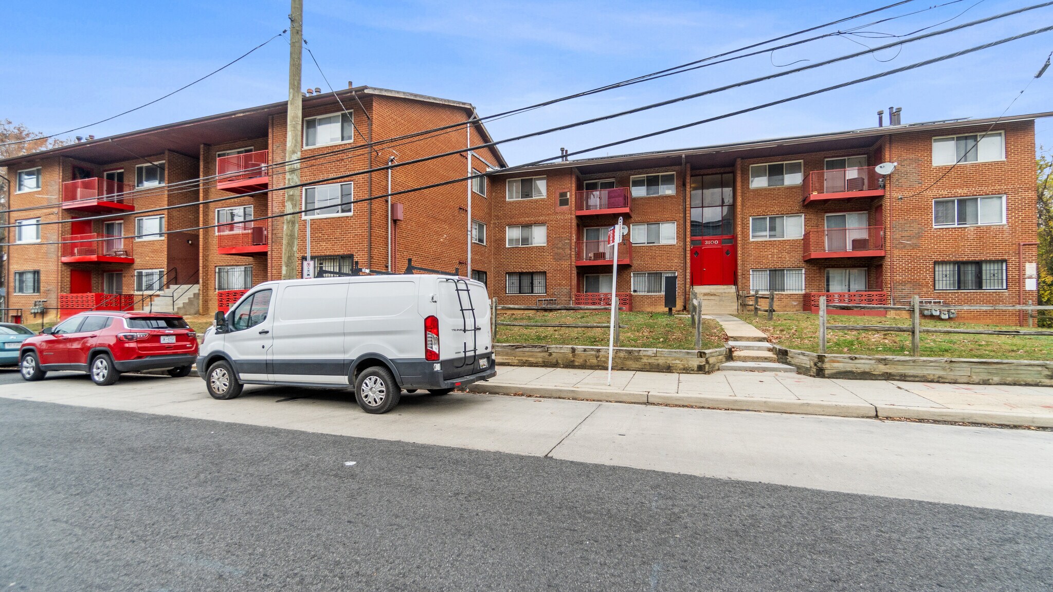 3104 Bruce Pl SE, Washington, DC à vendre Photo principale- Image 1 de 15