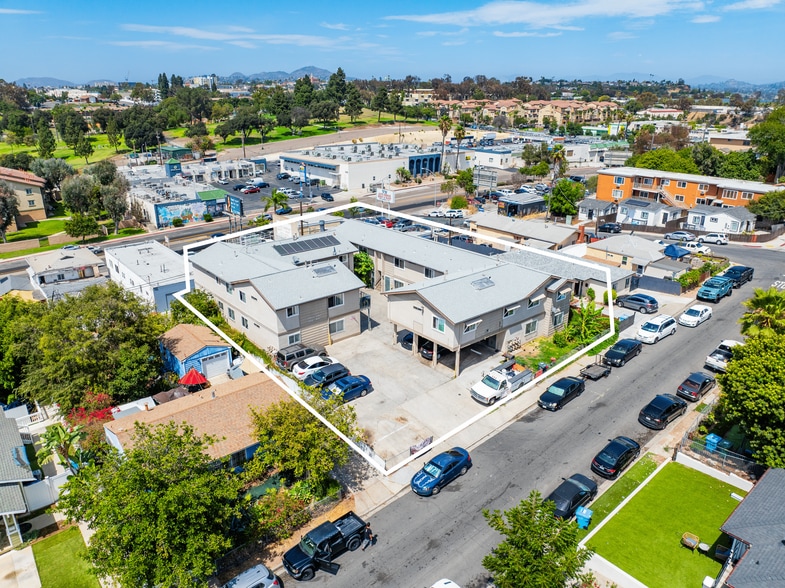 5260-5262 Rex Ave, San Diego, CA for sale - Building Photo - Image 2 of 15