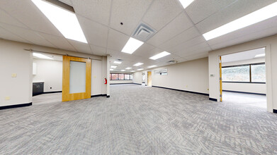 555 Briarwood Cir, Ann Arbor, MI for lease Building Photo- Image 1 of 5