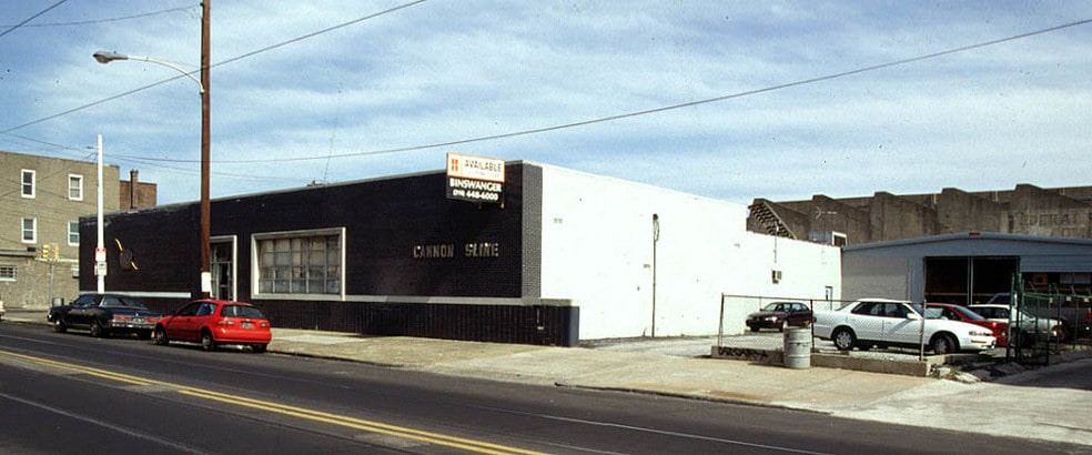 5604 Woodland Ave, Philadelphia, PA for sale - Building Photo - Image 2 of 3