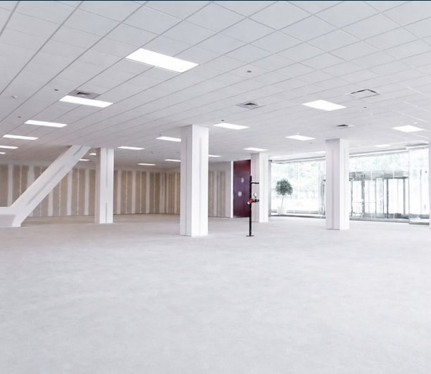 45 Erieview Plz, Cleveland, OH for lease - Interior Photo - Image 2 of 10